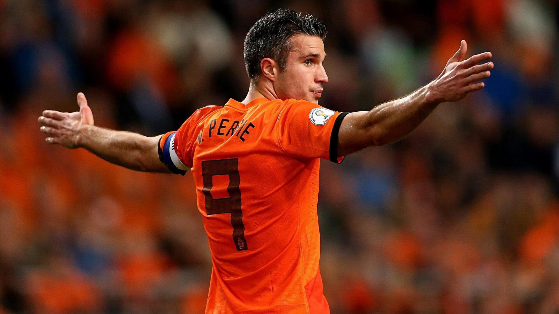 伊朗马术协会举办“Chovgan”文化交流活动，促进传统文化传承。